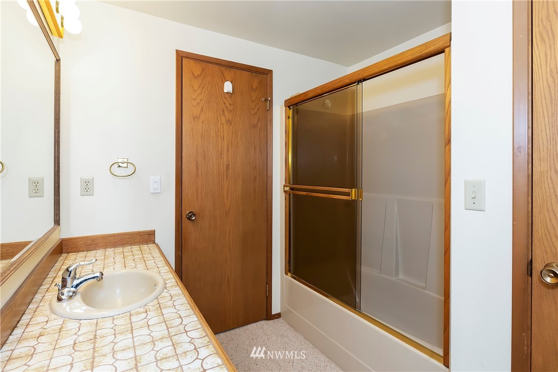 5160 David Road Northwest Bremerton, WA 98312 - Photo 27 of 34 Gallery Image 27