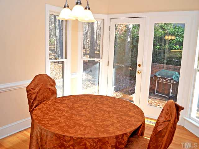 824 Oxgate Circle Raleigh, NC 27615 - Photo 8 of 24 Photo 8
