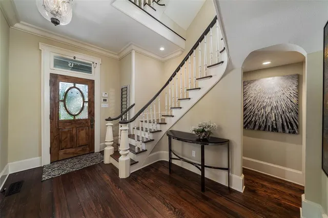 $1,900,000 | 2315 Routh Street, Dallas, TX 75201