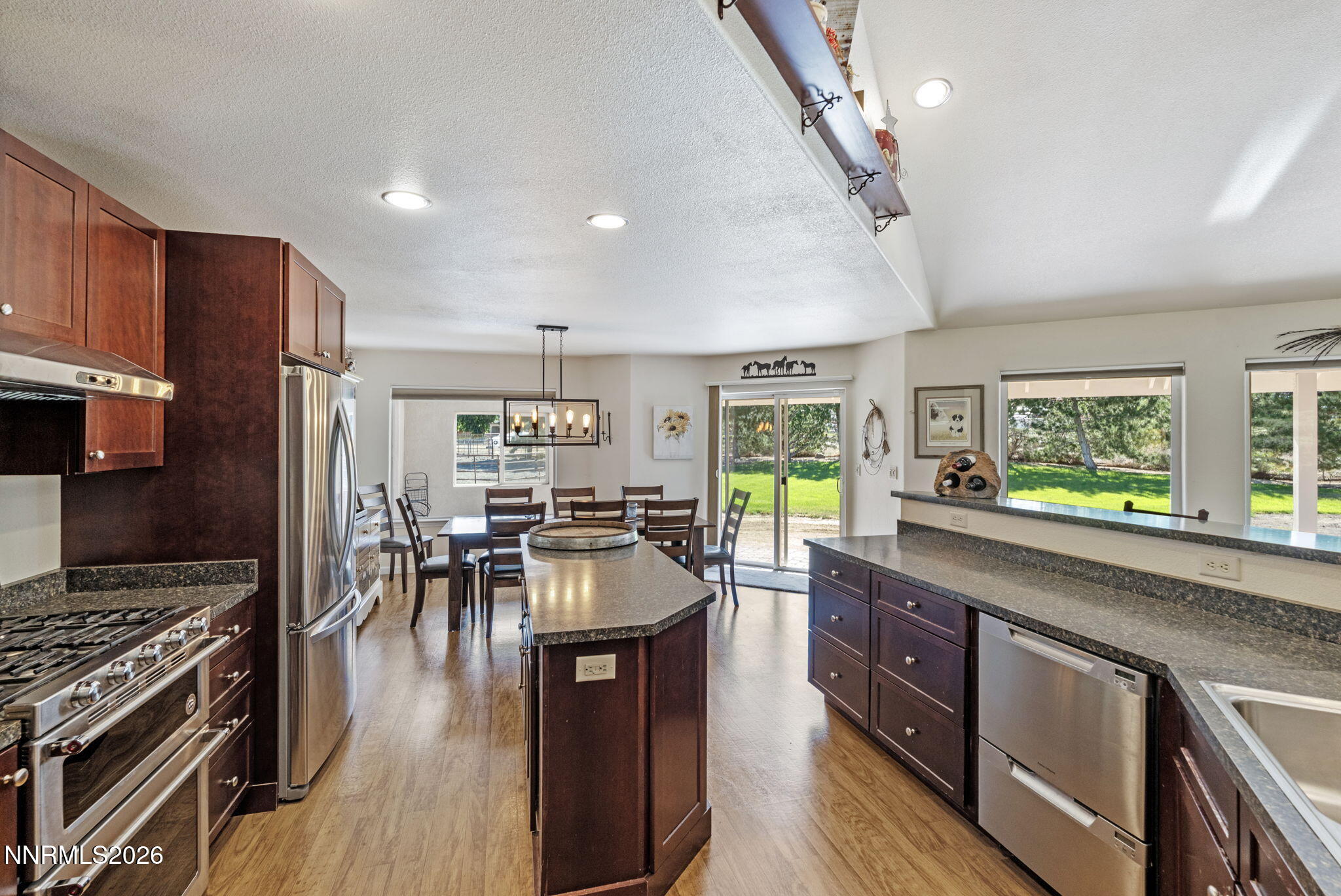 285 Kitts Way Reno, NV 89521 - Photo 20 of 55 26-web-or-mls-DSC05925