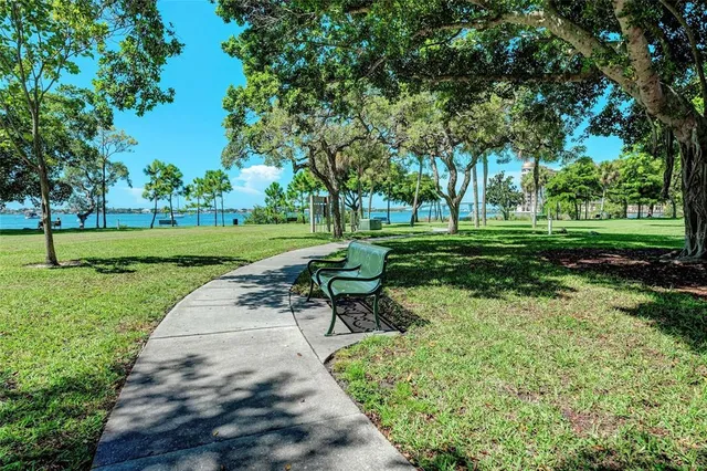 $795,000 | 2705 South Brink Avenue, Sarasota, FL 34239