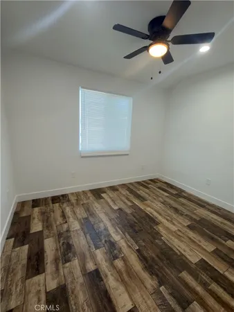 $2,100 | 521 1/2 West 78th Street, Los Angeles, CA 90044