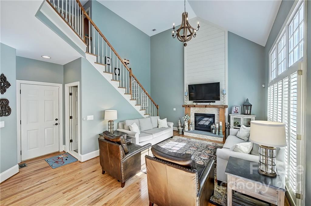7081 Harbor Court Tega Cay, SC 29708 - Photo 15 of 45 Gallery Image 15
