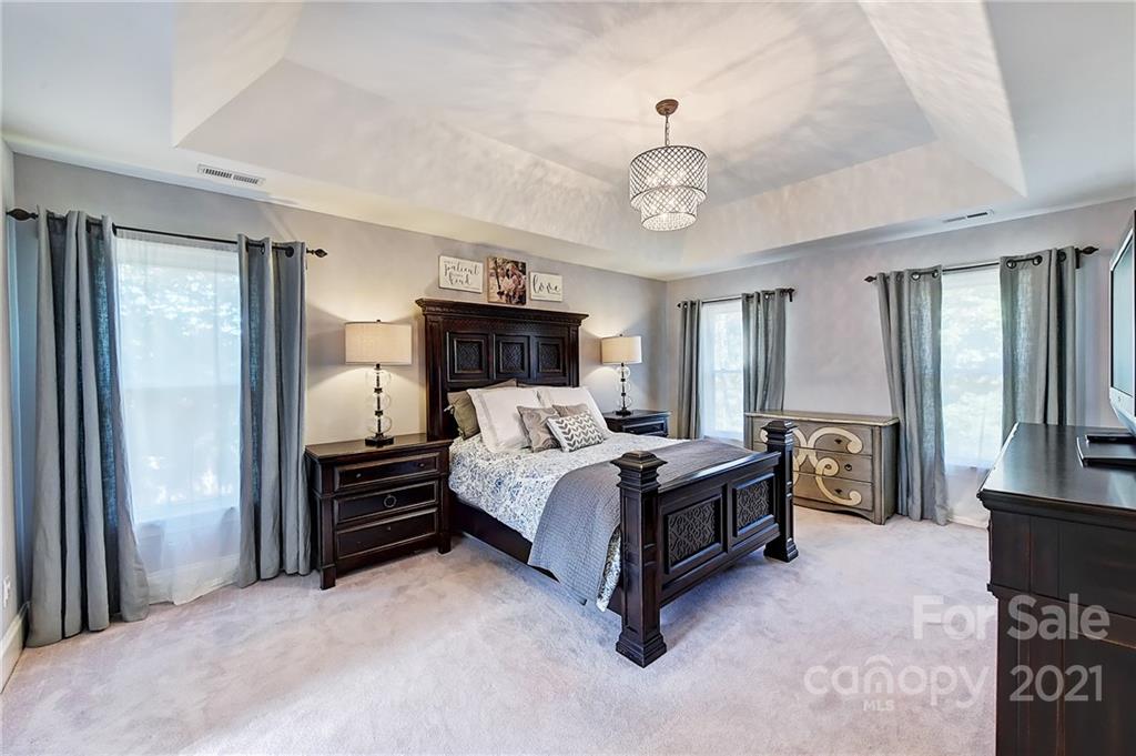 7081 Harbor Court Tega Cay, SC 29708 - Photo 19 of 45 Gallery Image 19