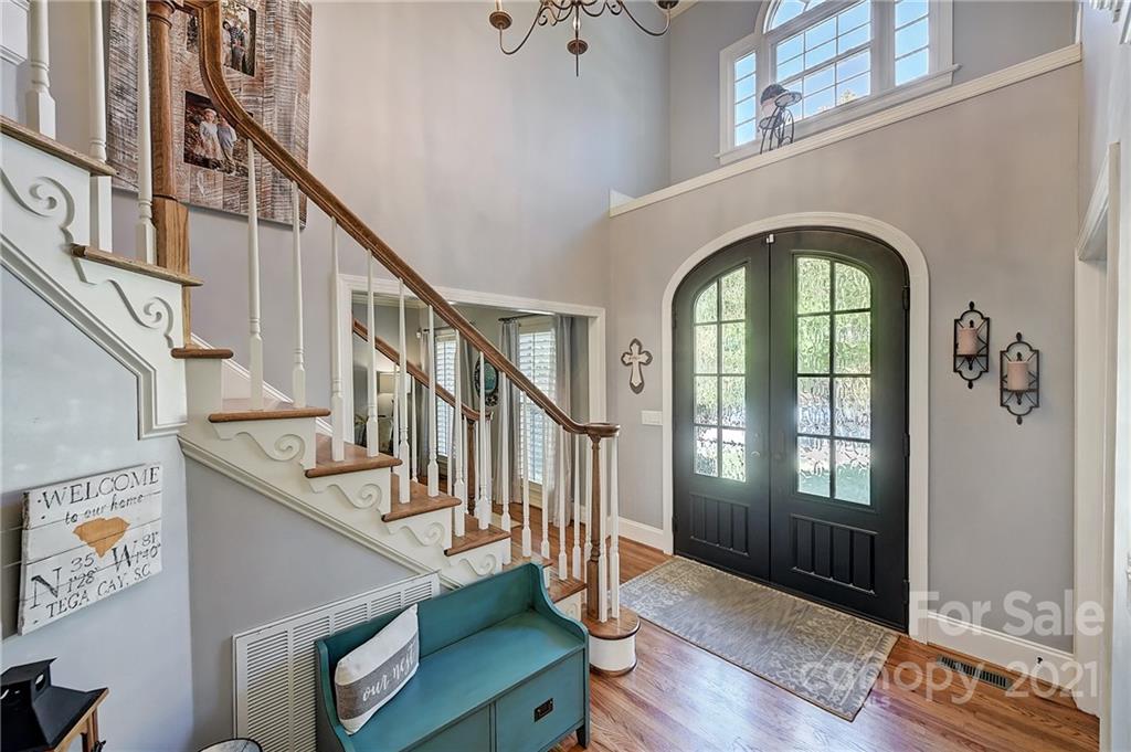7081 Harbor Court Tega Cay, SC 29708 - Photo 3 of 45 Gallery Image 3