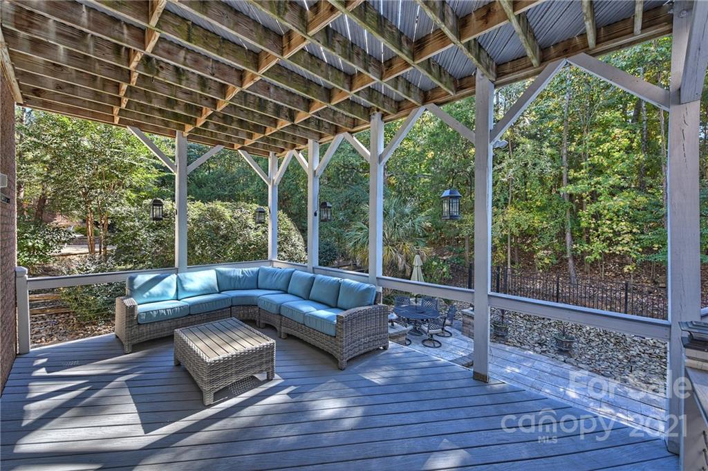 7081 Harbor Court Tega Cay, SC 29708 - Photo 35 of 45 Gallery Image 35