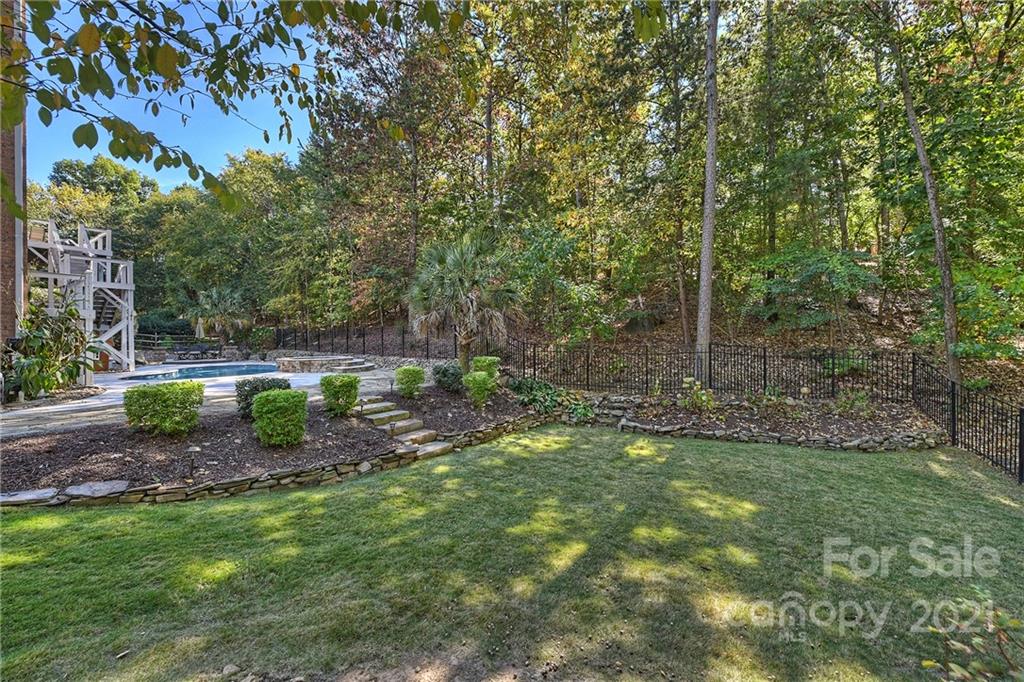 7081 Harbor Court Tega Cay, SC 29708 - Photo 42 of 45 Gallery Image 42