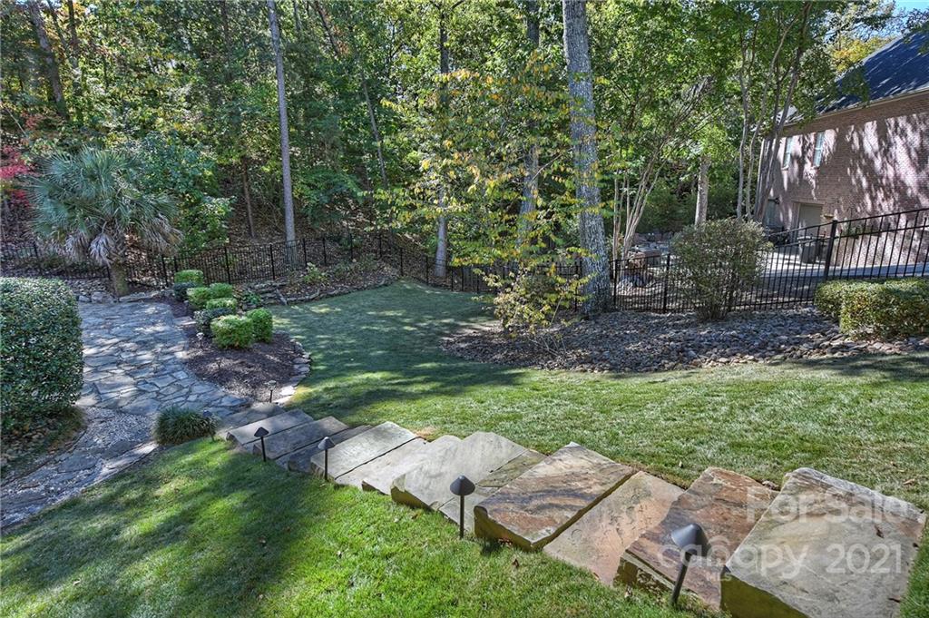 7081 Harbor Court Tega Cay, SC 29708 - Photo 44 of 45 Gallery Image 44