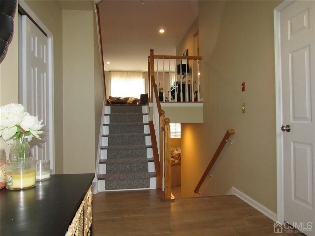16 Rondell Lane, Unit 191 Old Bridge, NJ 08879 - Photo 2 of 21 Gallery Image 2