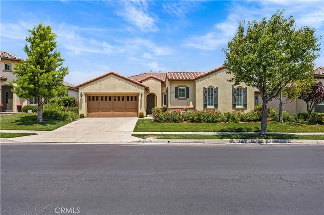 $839,000 | 9116 Pinyon Point Court, Corona, CA 92883