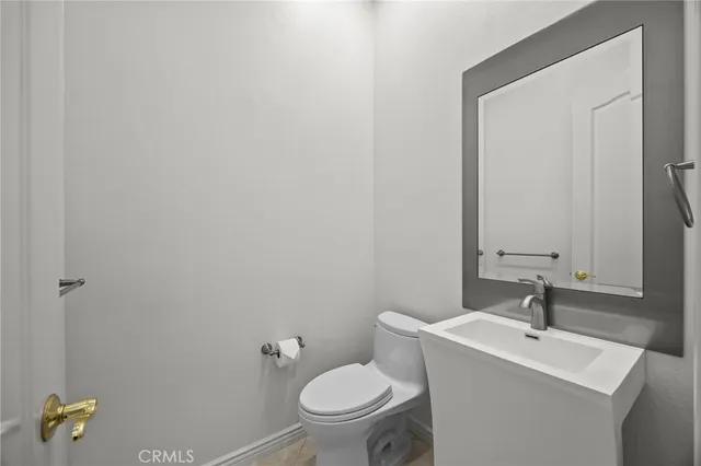 $839,000 | 9116 Pinyon Point Court, Corona, CA 92883