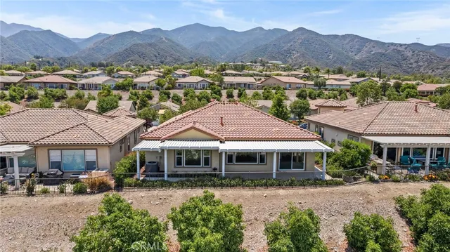 $839,000 | 9116 Pinyon Point Court, Corona, CA 92883