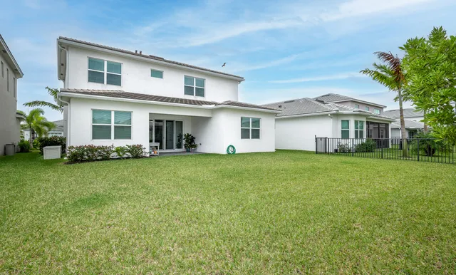 $4,100 | 15145 Cameo Court, Westlake, FL 33470