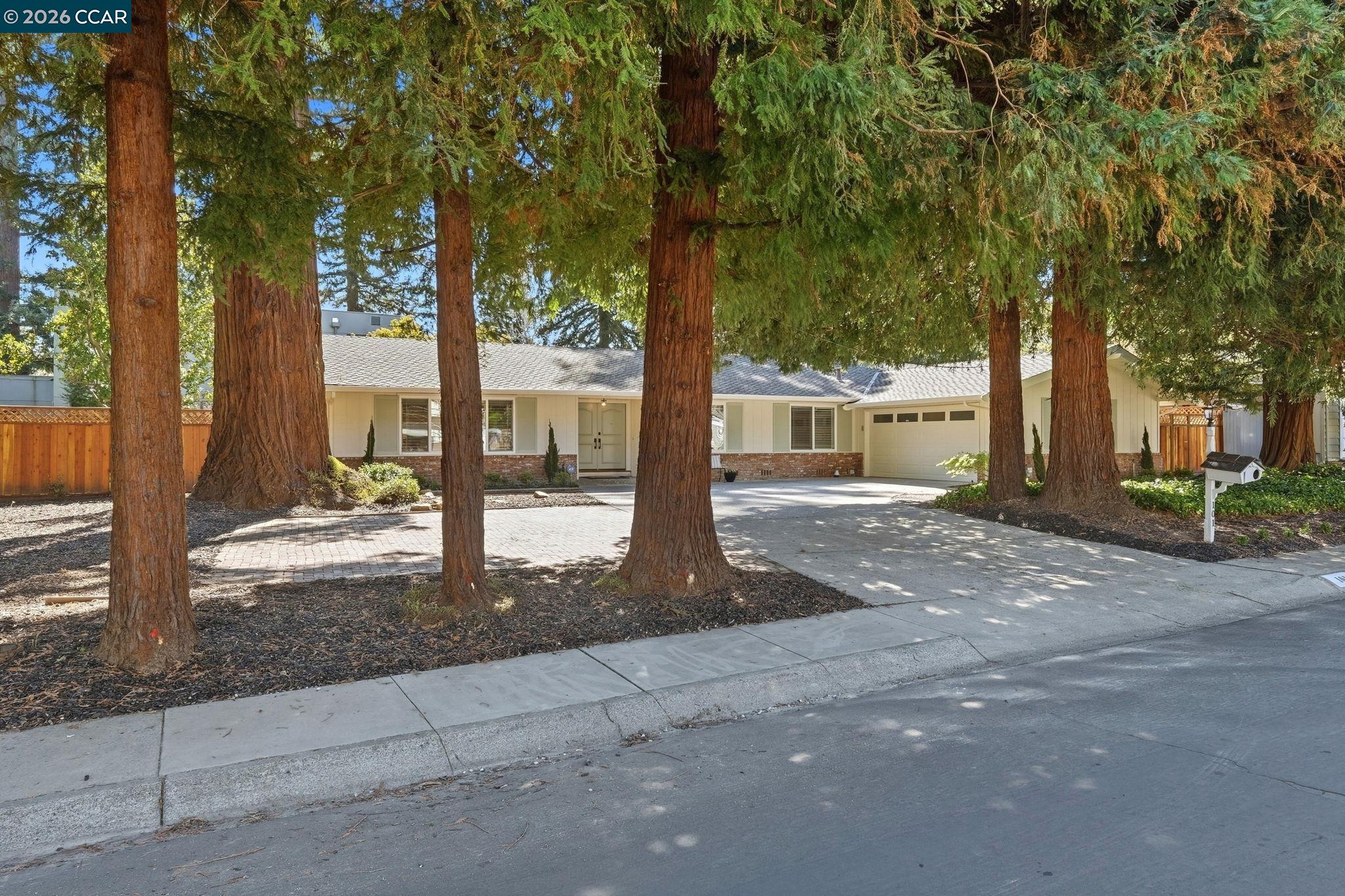 101 Hartford Road Danville, CA 94526 - Photo 4 of 53