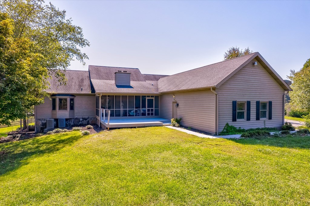 5699 Sevierville Road Seymour, TN 37865 - Photo 30 of 37 Gallery Image 30