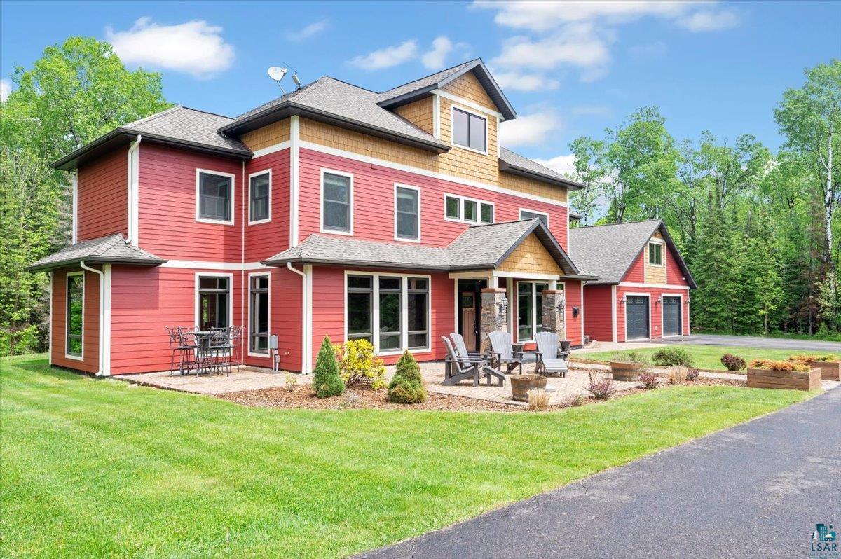 1753 Old North Shore Rd