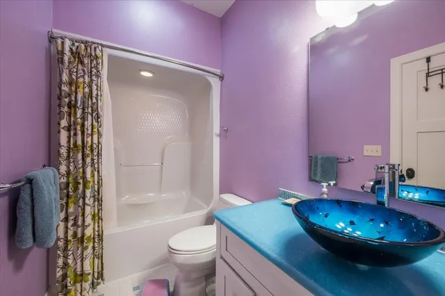 $1,195,000 | 1753 Old North Shore Road, Duluth, MN 55804