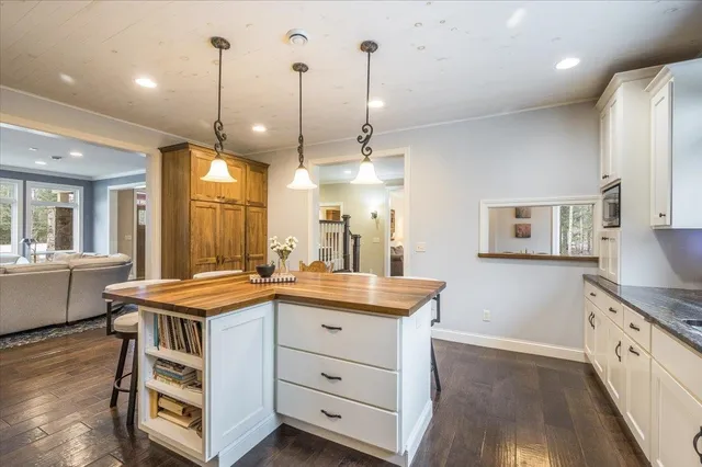 $1,195,000 | 1753 Old North Shore Road, Duluth, MN 55804