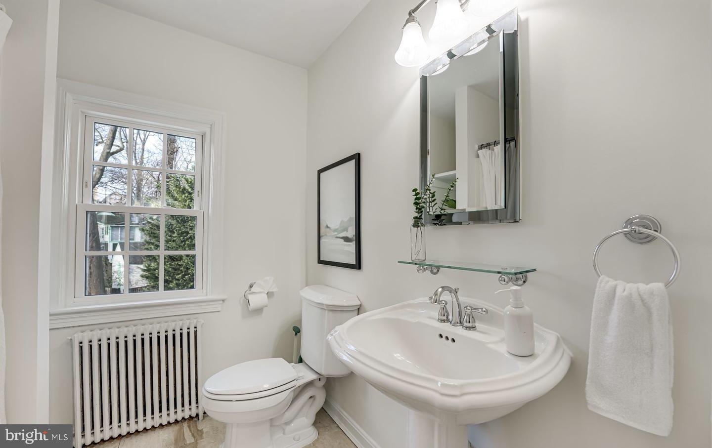 114 North Cleveland Street Arlington, VA 22201 - Photo 16 of 28 Bathroom 1