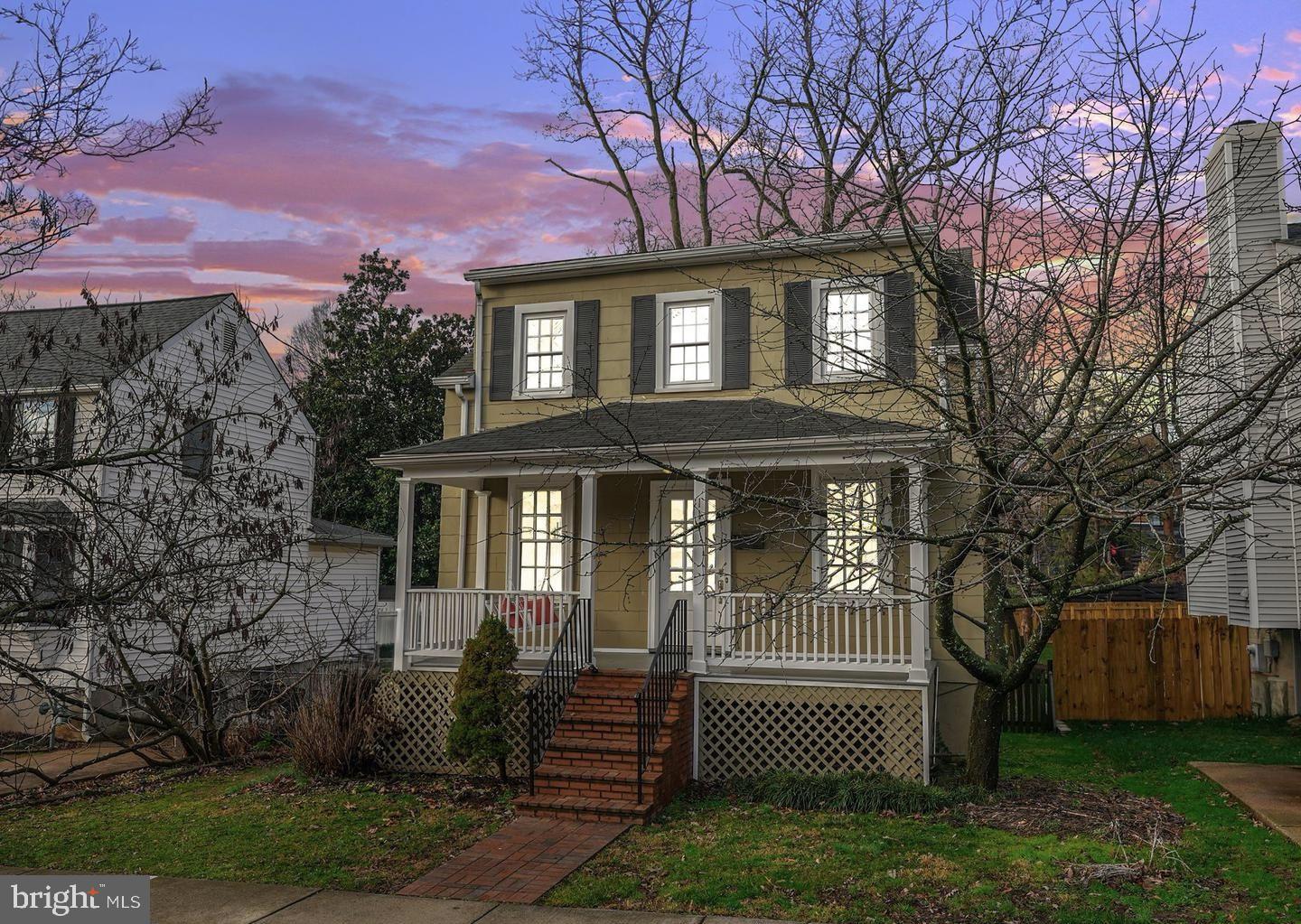 114 North Cleveland Street Arlington, VA 22201 - Photo 2 of 28