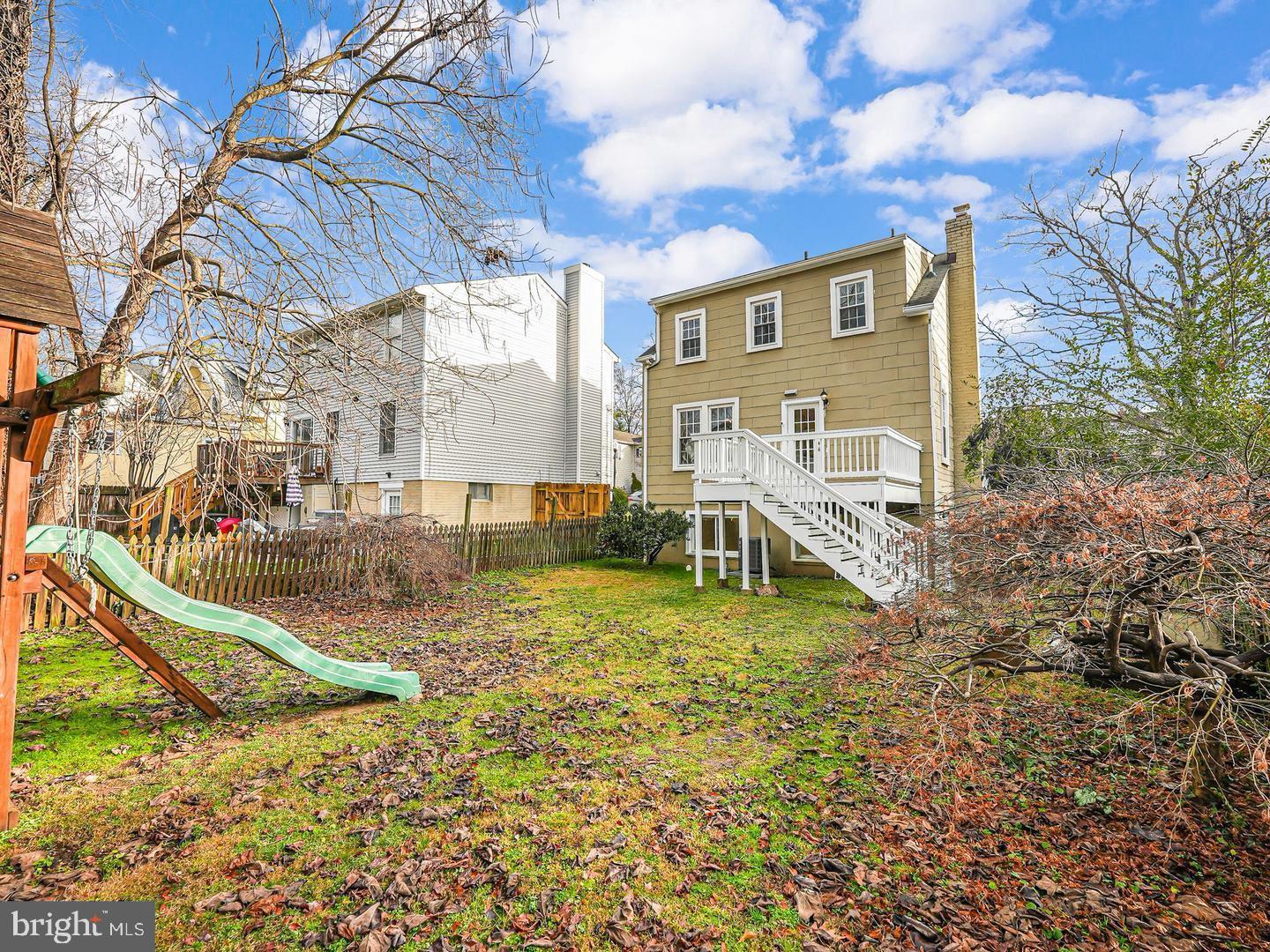 114 North Cleveland Street Arlington, VA 22201 - Photo 23 of 28 Fenced in yard