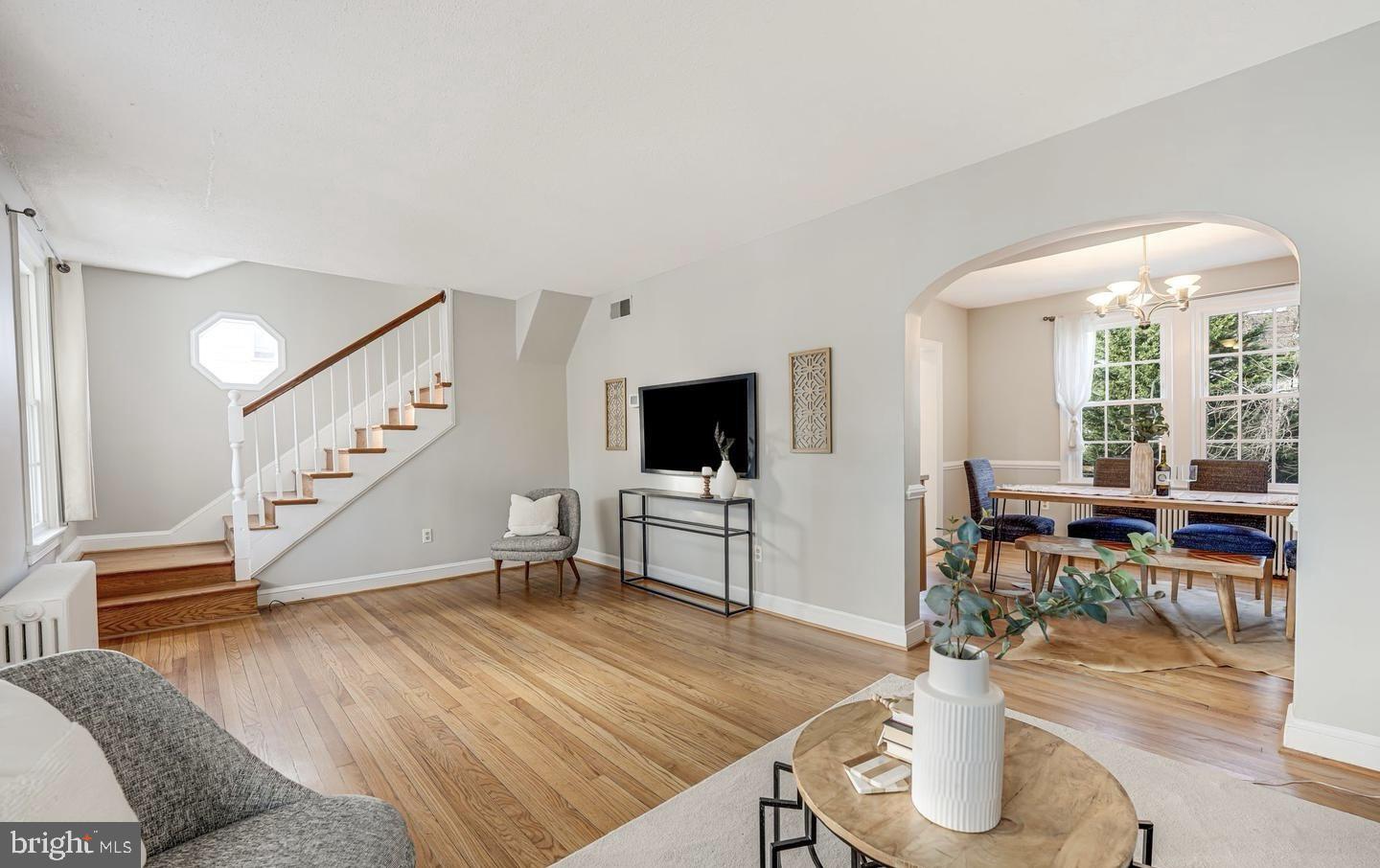 114 North Cleveland Street Arlington, VA 22201 - Photo 5 of 28