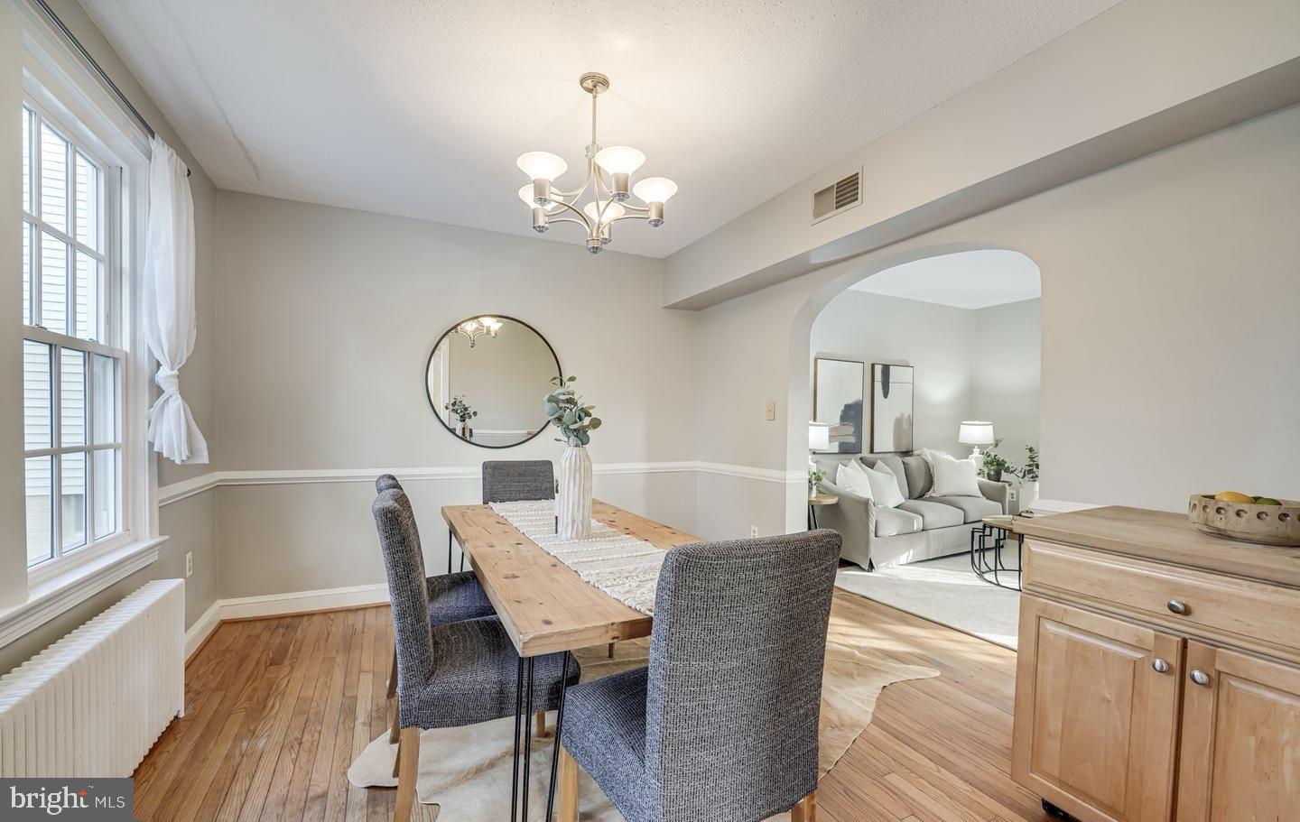 114 North Cleveland Street Arlington, VA 22201 - Photo 8 of 28