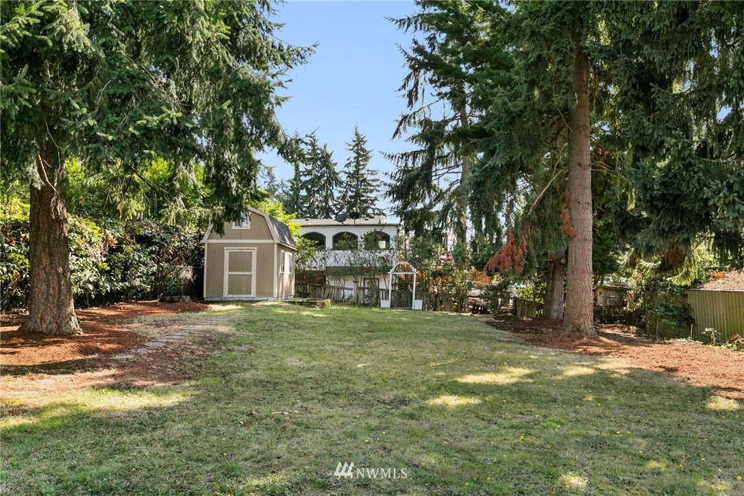 2625 Northeast 23rd Street Renton, WA 98056 - Photo 23 of 25