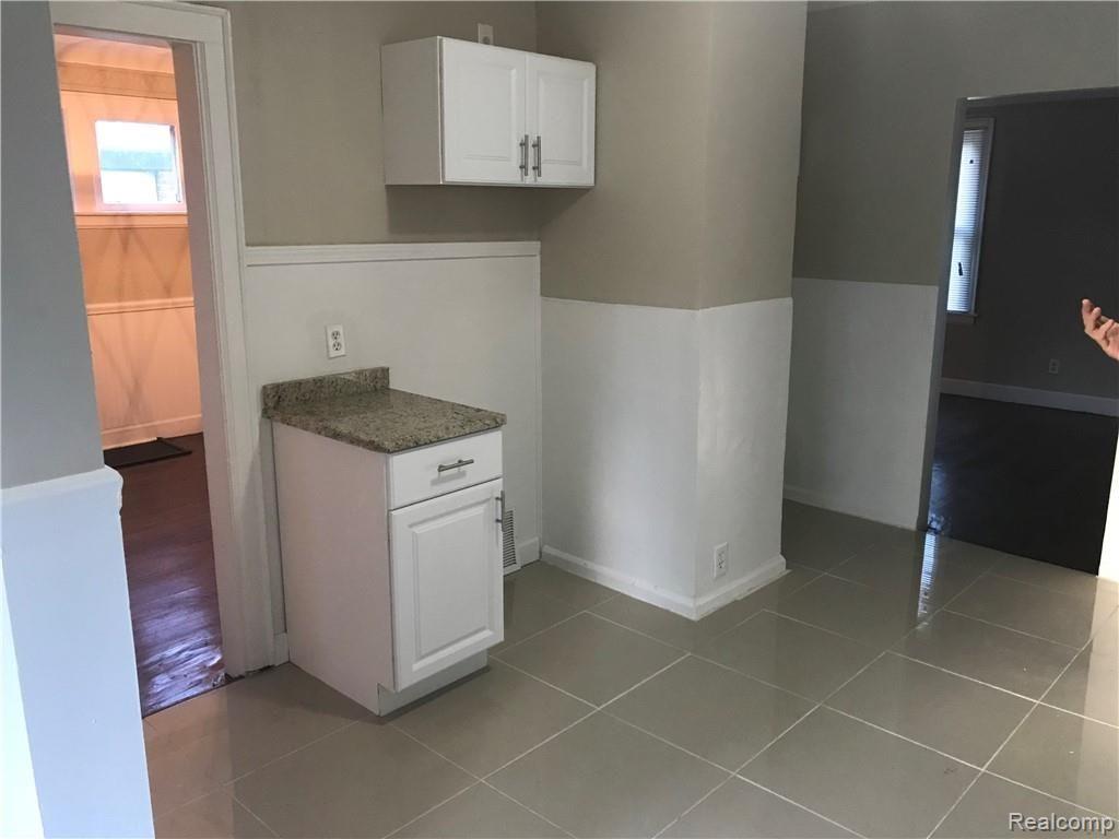 5291 Audubon Road Detroit, MI 48224 - Photo 6 of 15