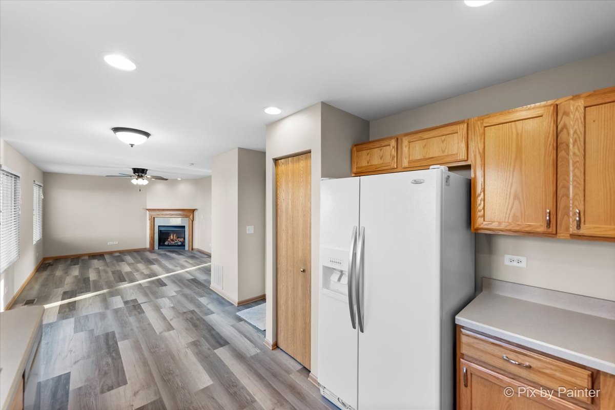 1065 Port Royal Road Pingree Grove, IL 60140 - Photo 6 of 40