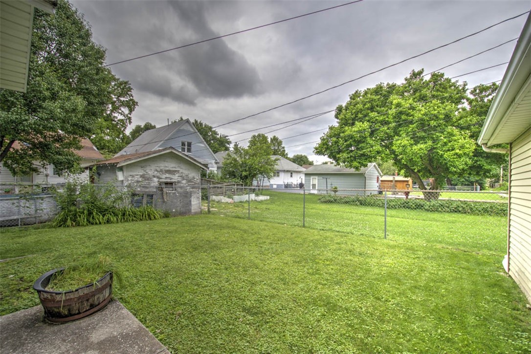 124 South 20th Street Decatur, IL 62521 - Photo 24 of 28