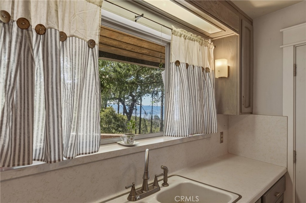 6135 15 N 12 Road Upper Lake, CA 95485 - Photo 18 of 68
