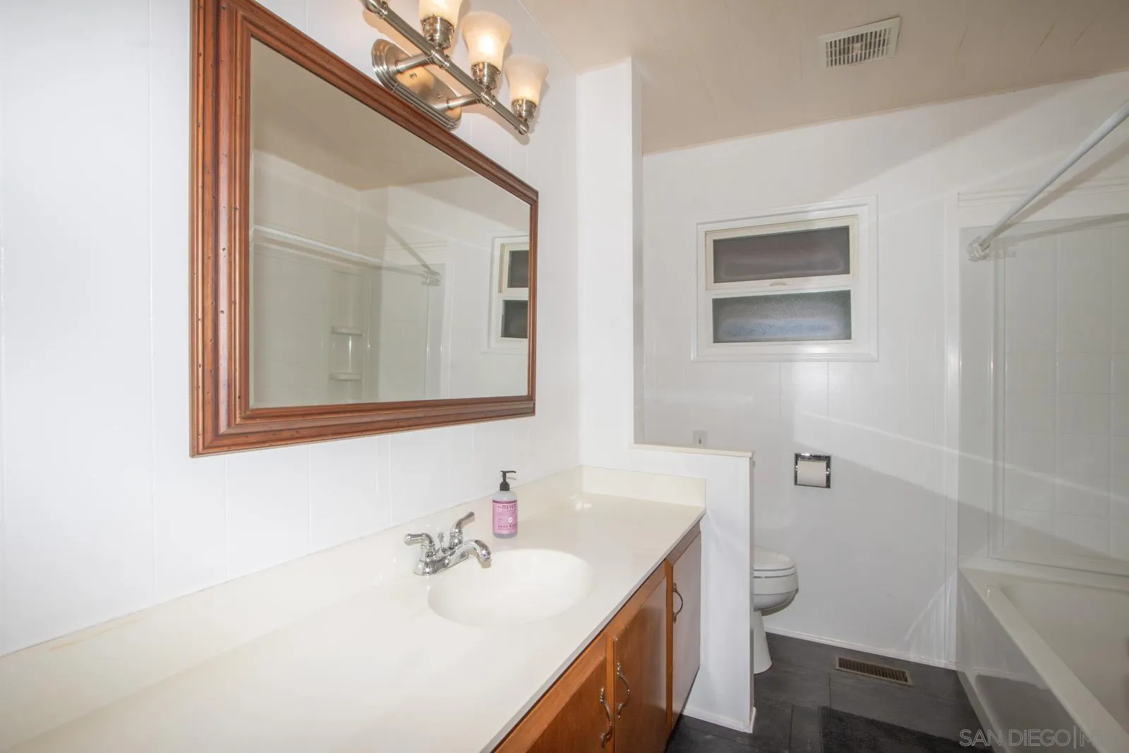 3909 Reche Road, Unit 154 Fallbrook, CA 92028 - Photo 19 of 46