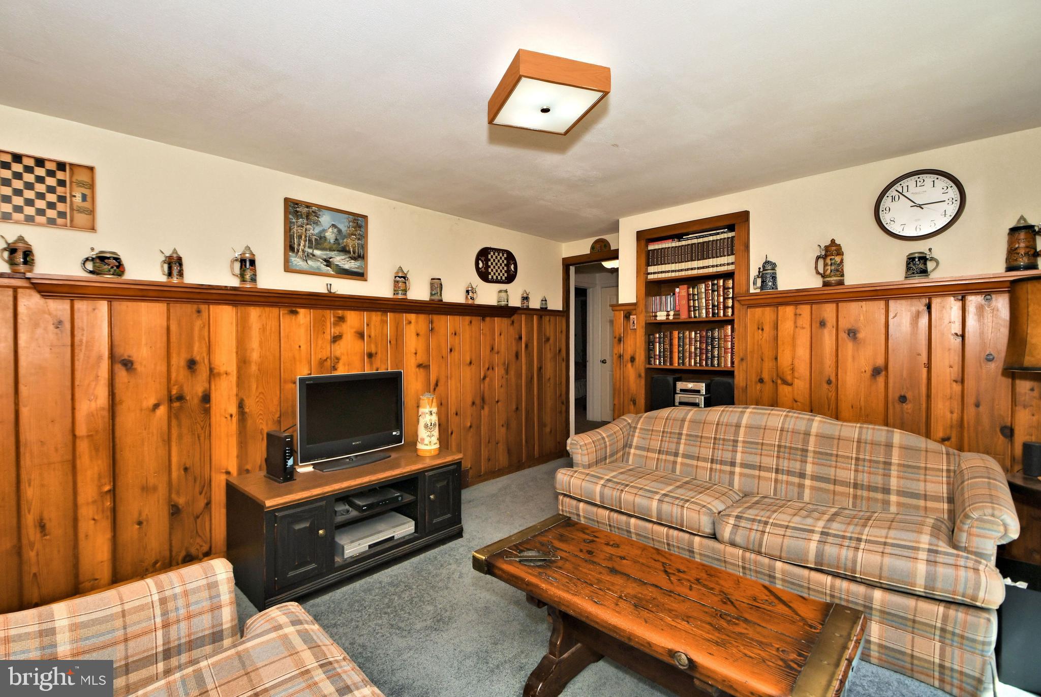 35 Blythewood Road Doylestown, PA 18901 - Photo 17 of 25