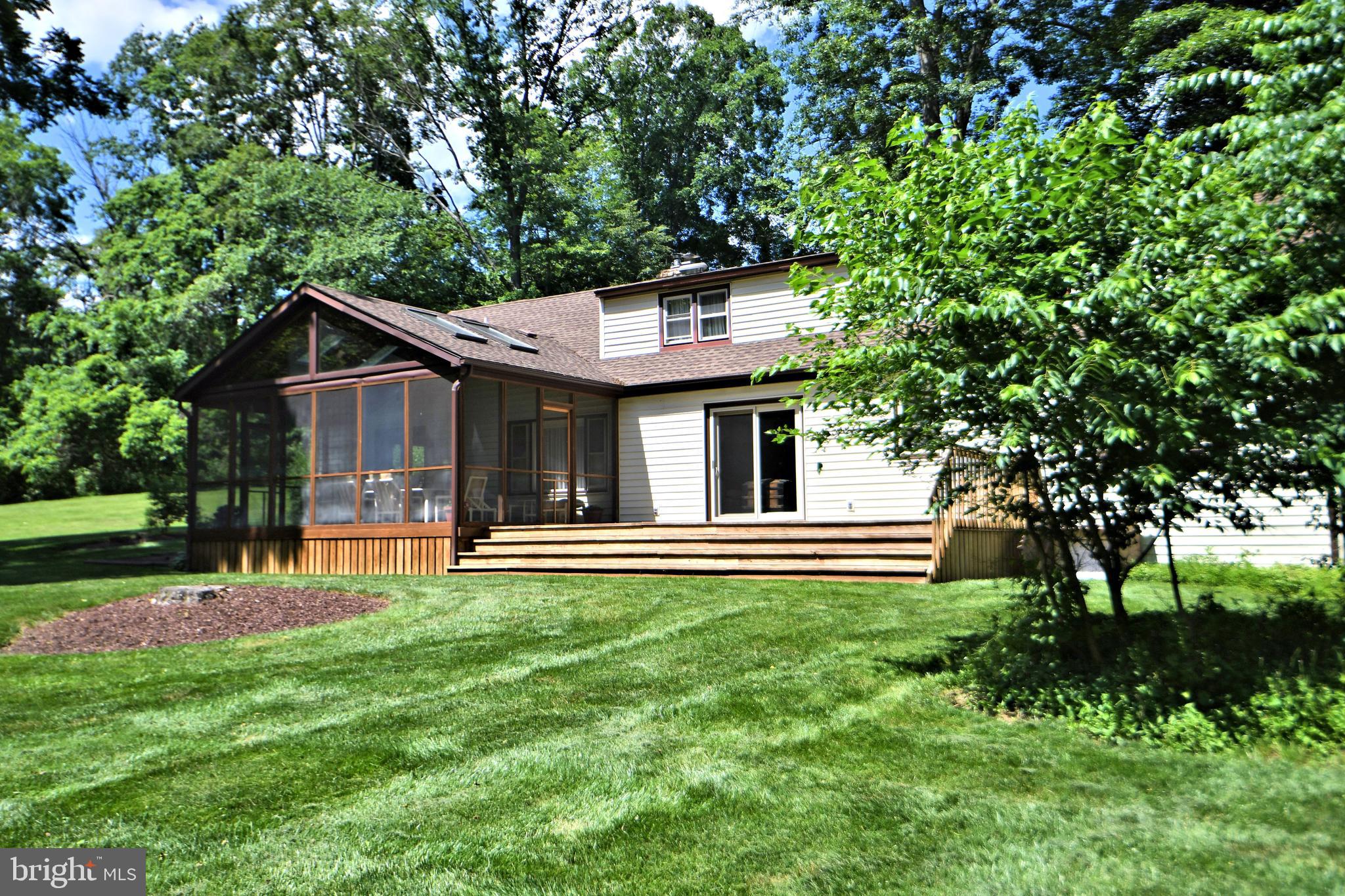 35 Blythewood Road Doylestown, PA 18901 - Photo 5 of 25