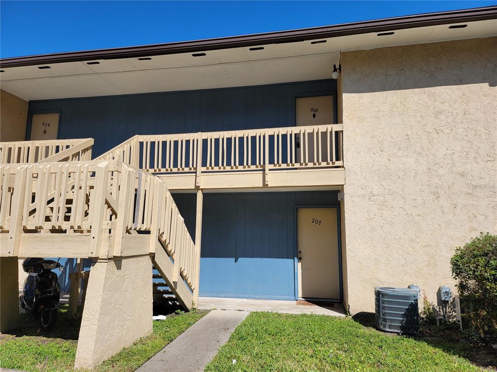 2811 Southwest Archer Rd Unit X207  