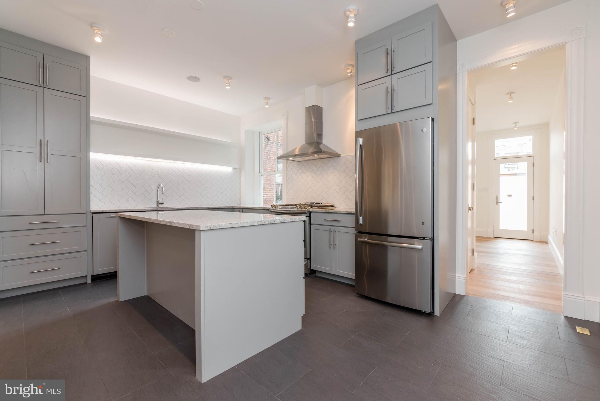 1103 P Street Northwest Washington, DC 20005 - Photo 6 of 28 Main Level Kitchen