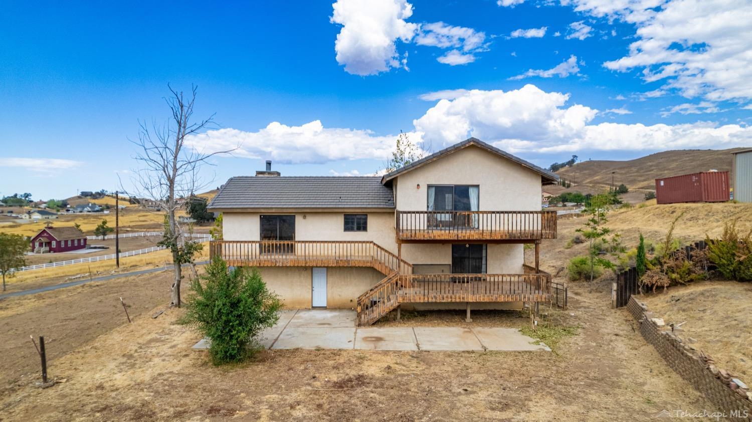 23980 Woodford-Tehachapi Road Tehachapi, CA 93561 - Photo 36 of 47 Gallery Image 36