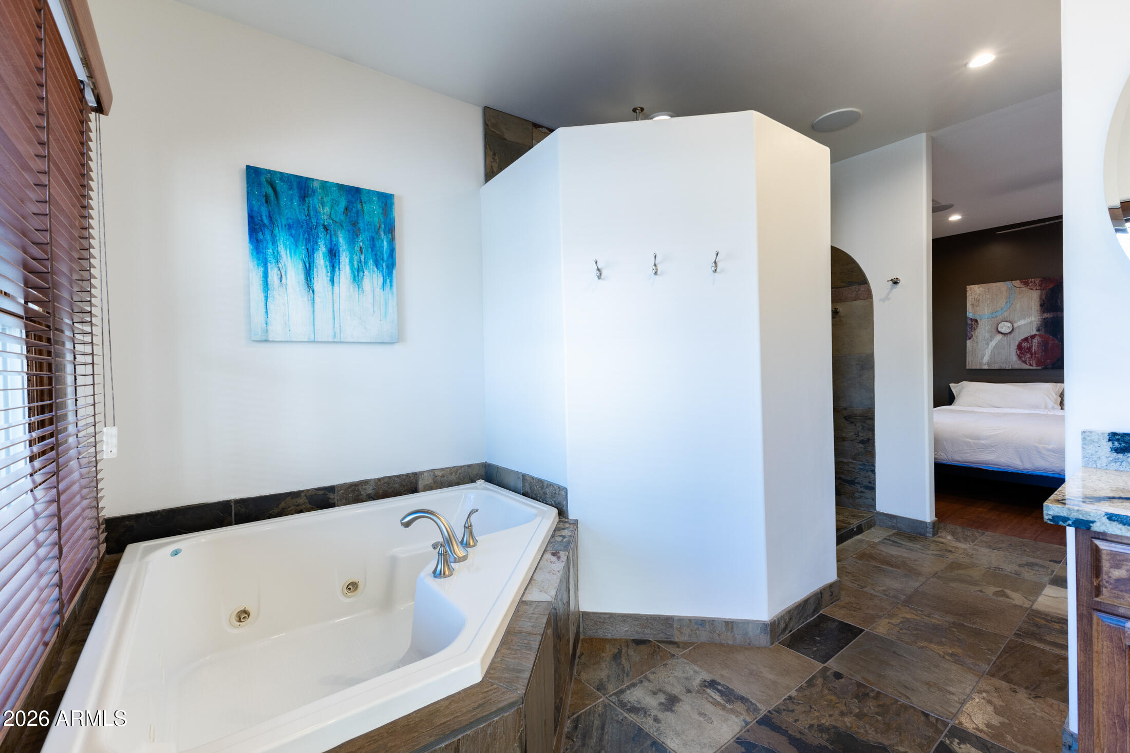 2517 North 8th Street Phoenix, AZ 85006 - Photo 20 of 48 a bathroom with a tub and a shower
