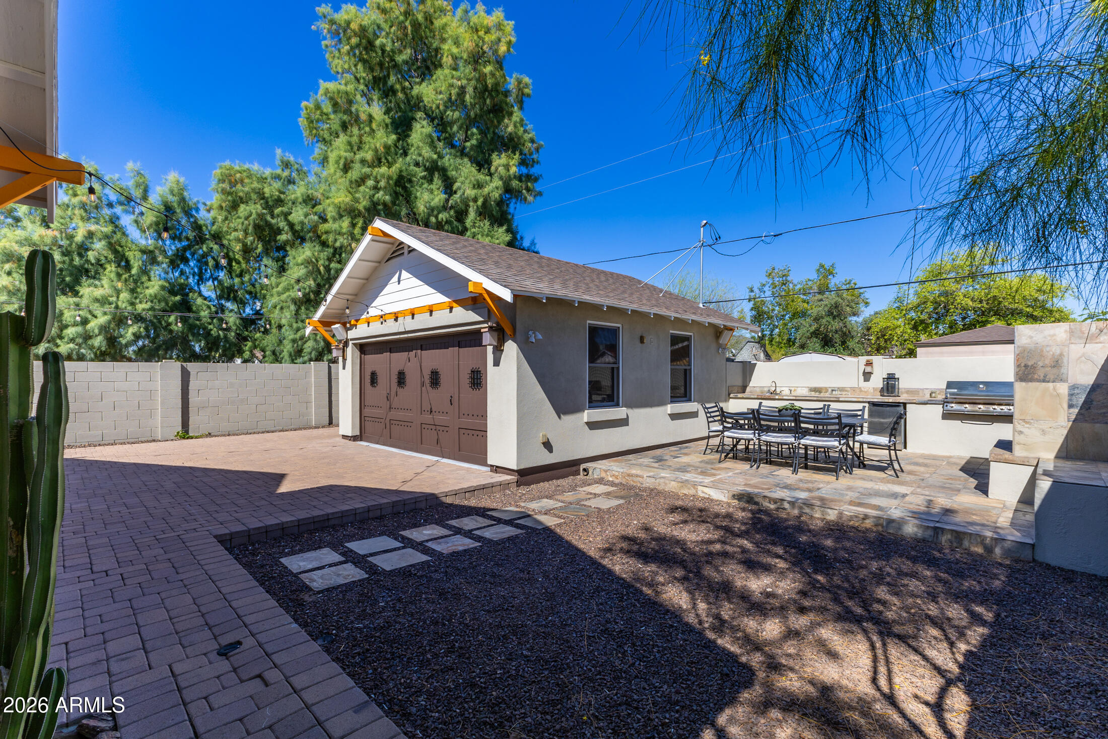 2517 North 8th Street Phoenix, AZ 85006 - Photo 30 of 48 a view of house with backyard and sitting area