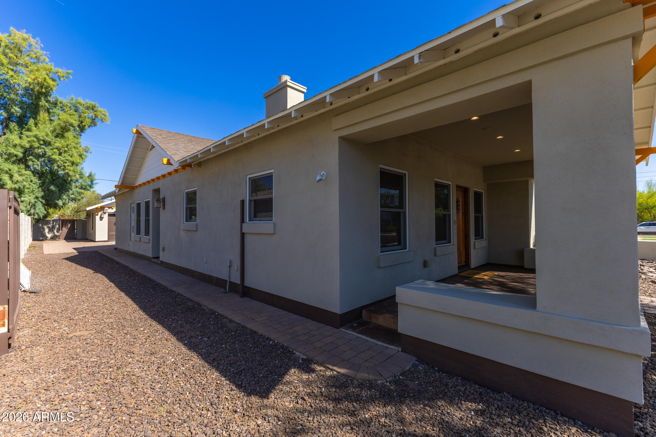2517 North 8th Street Phoenix, AZ 85006 - Photo 38 of 48 a front view of a house with stairs