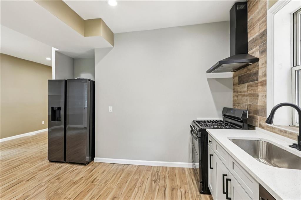 515 Peebles Street Pittsburgh, PA 15221 - Photo 18 of 50