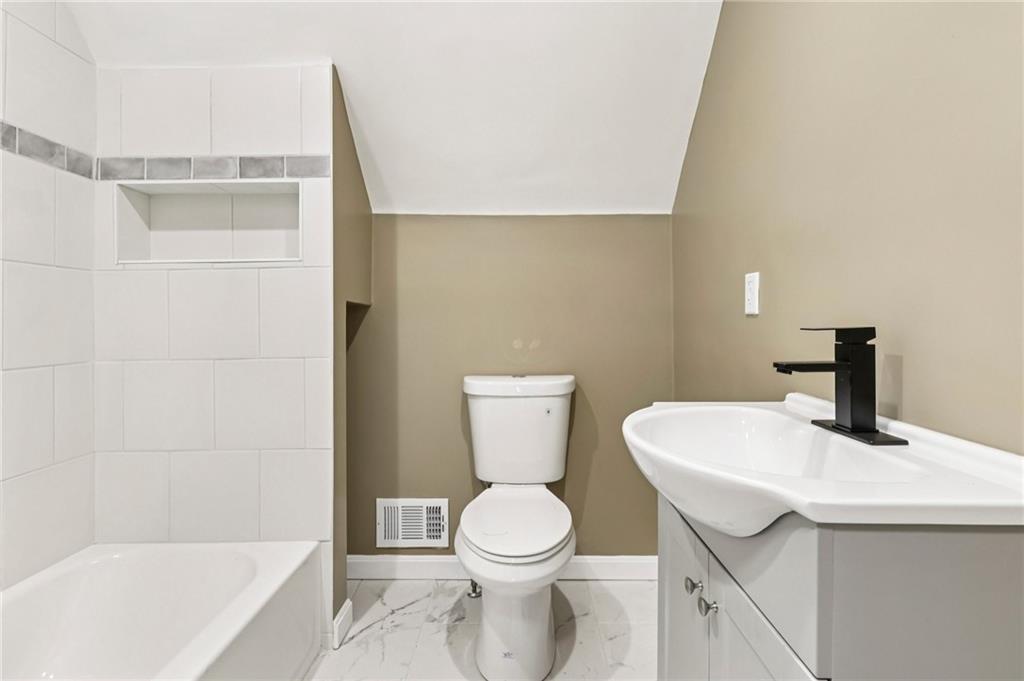 515 Peebles Street Pittsburgh, PA 15221 - Photo 26 of 50