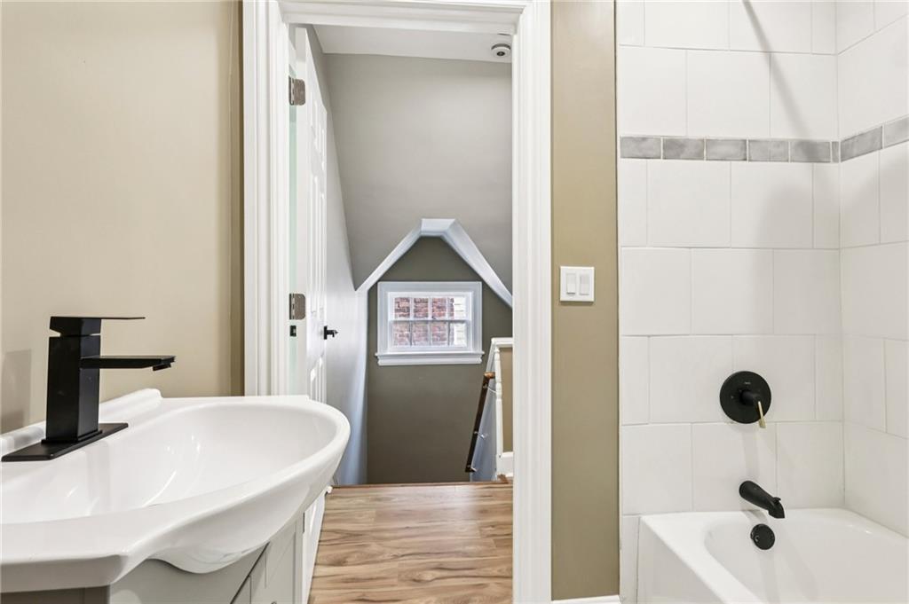 515 Peebles Street Pittsburgh, PA 15221 - Photo 27 of 50