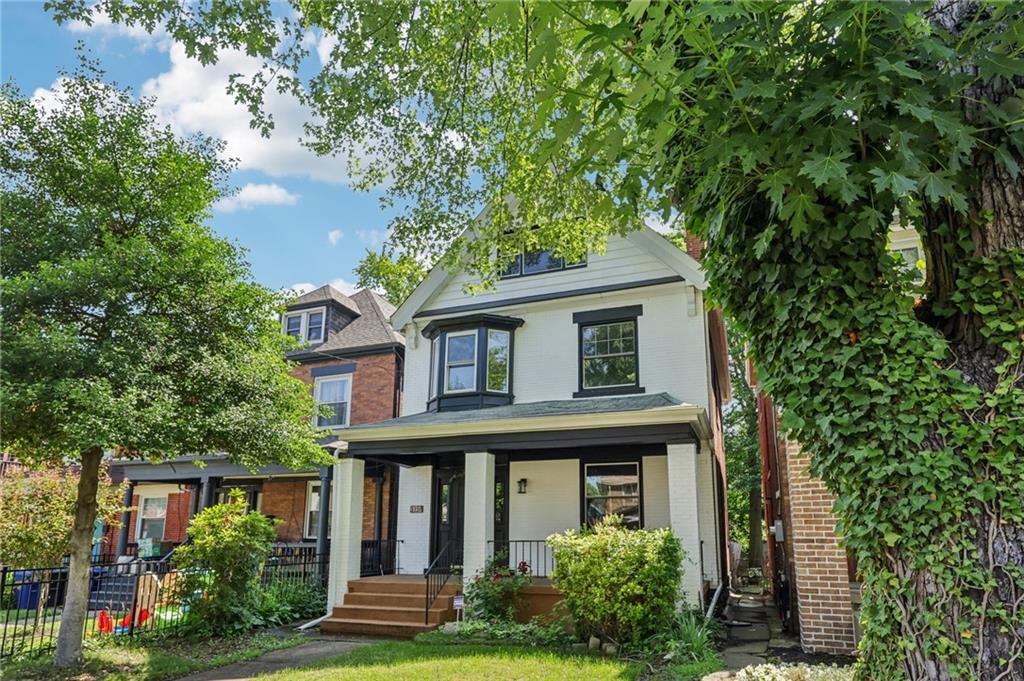 515 Peebles Street Pittsburgh, PA 15221 - Photo 3 of 50