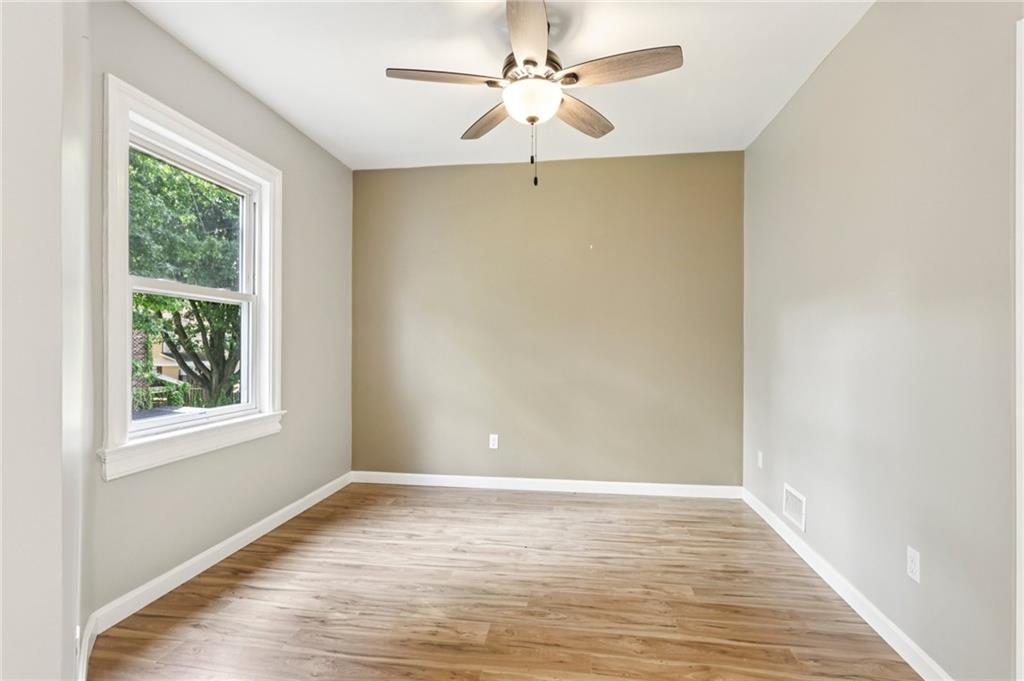 515 Peebles Street Pittsburgh, PA 15221 - Photo 31 of 50