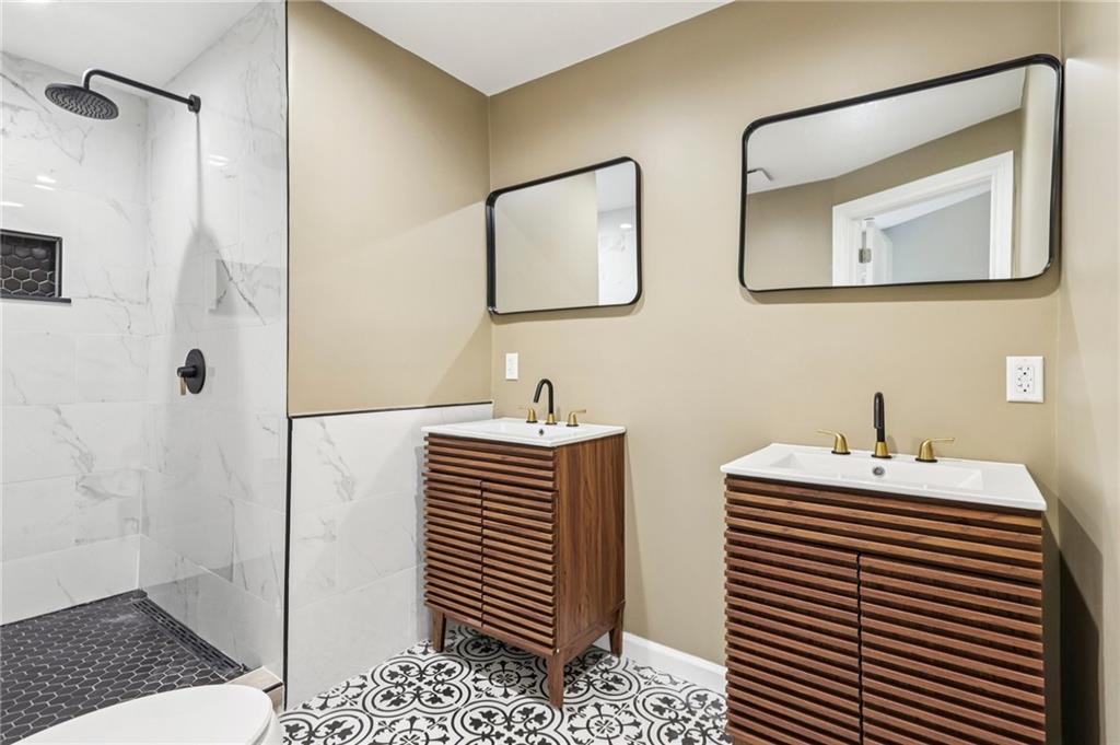 515 Peebles Street Pittsburgh, PA 15221 - Photo 36 of 50