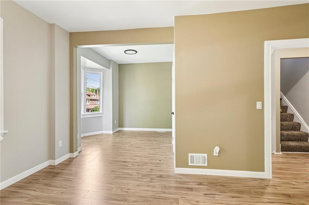 515 Peebles Street Pittsburgh, PA 15221 - Photo 39 of 50