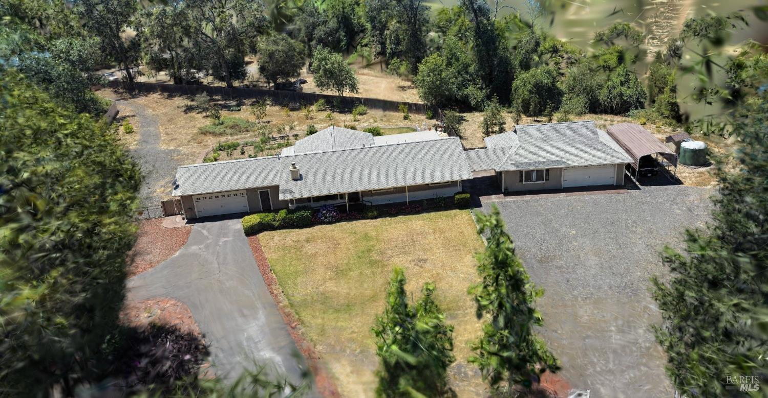8960 East Road Redwood Valley, CA 95470 - Photo 3 of 37