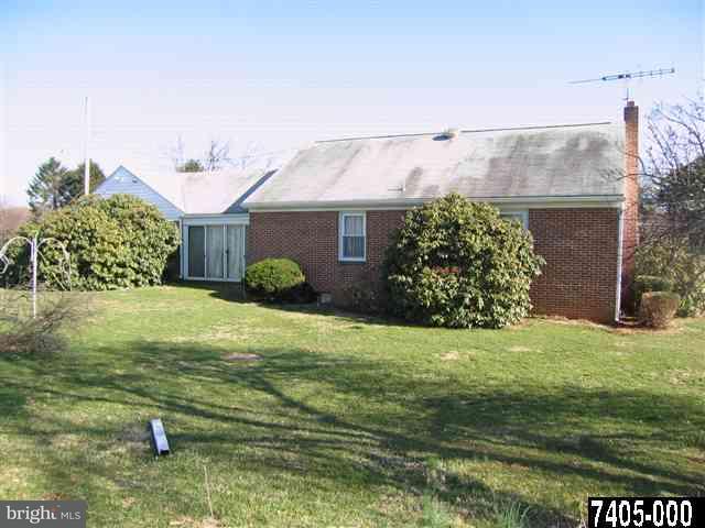 1591 Camber Lane Spring Grove, PA 17362 - Photo 5 of 7